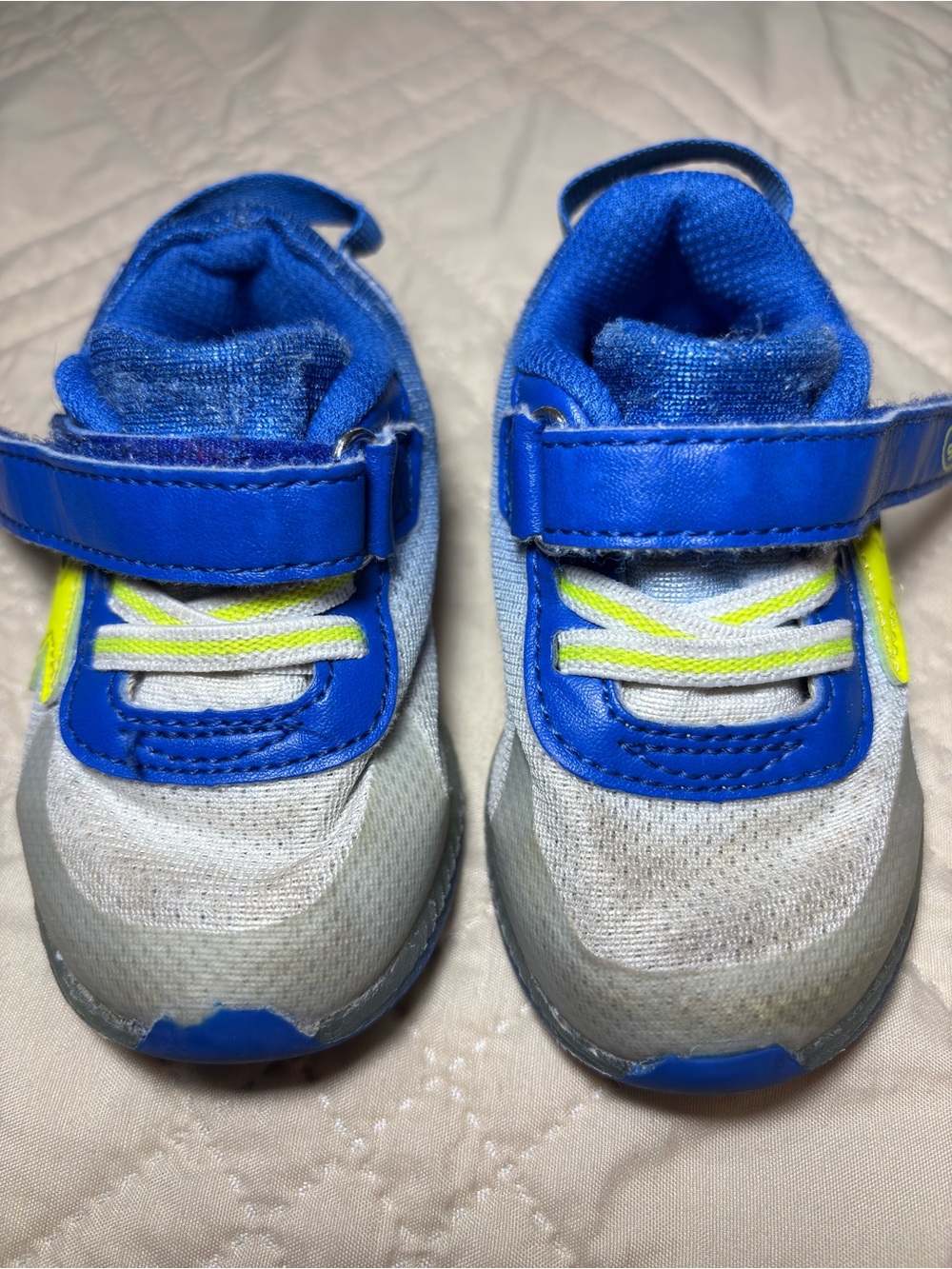 Stride Rite 360 5M Blue and Gray Light Up Sneakers with Yellow Accents